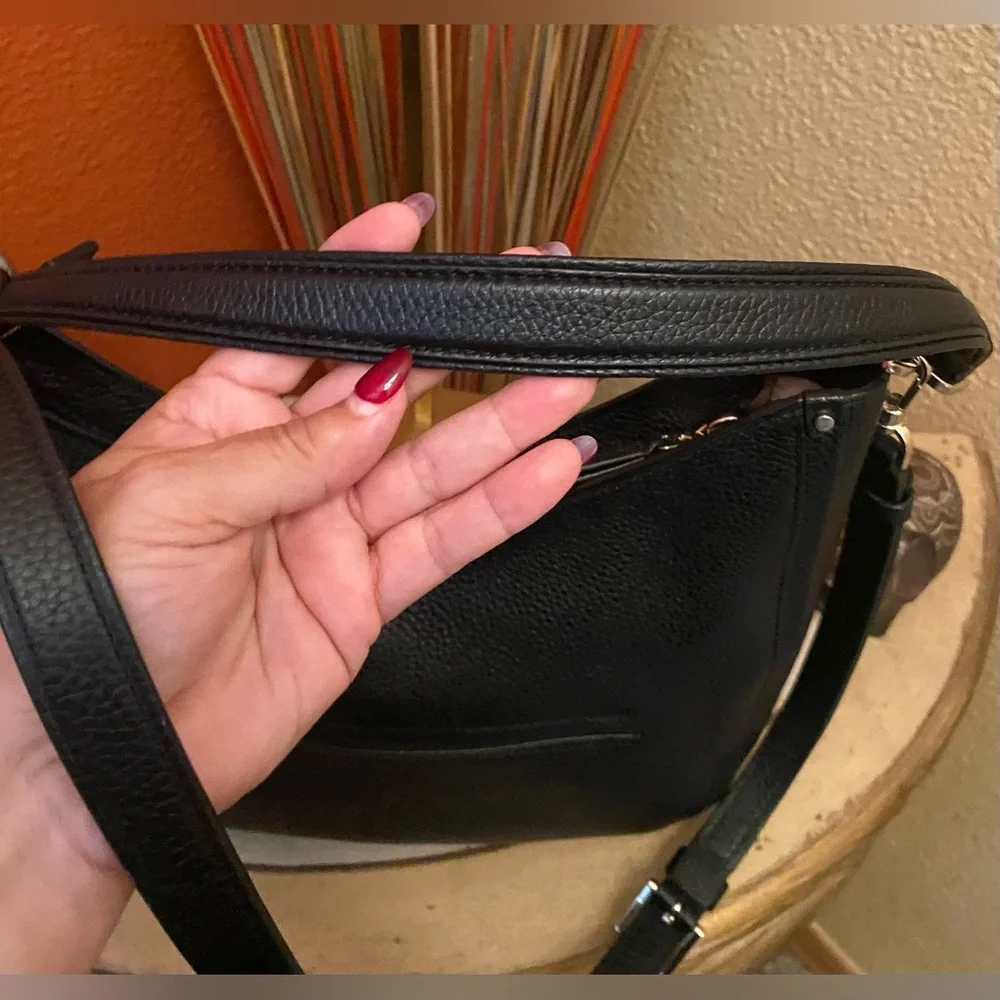 Kate Spade ♠️ - EUC - Roulette Classic Large Black Hobo Bag - Amazing Condition